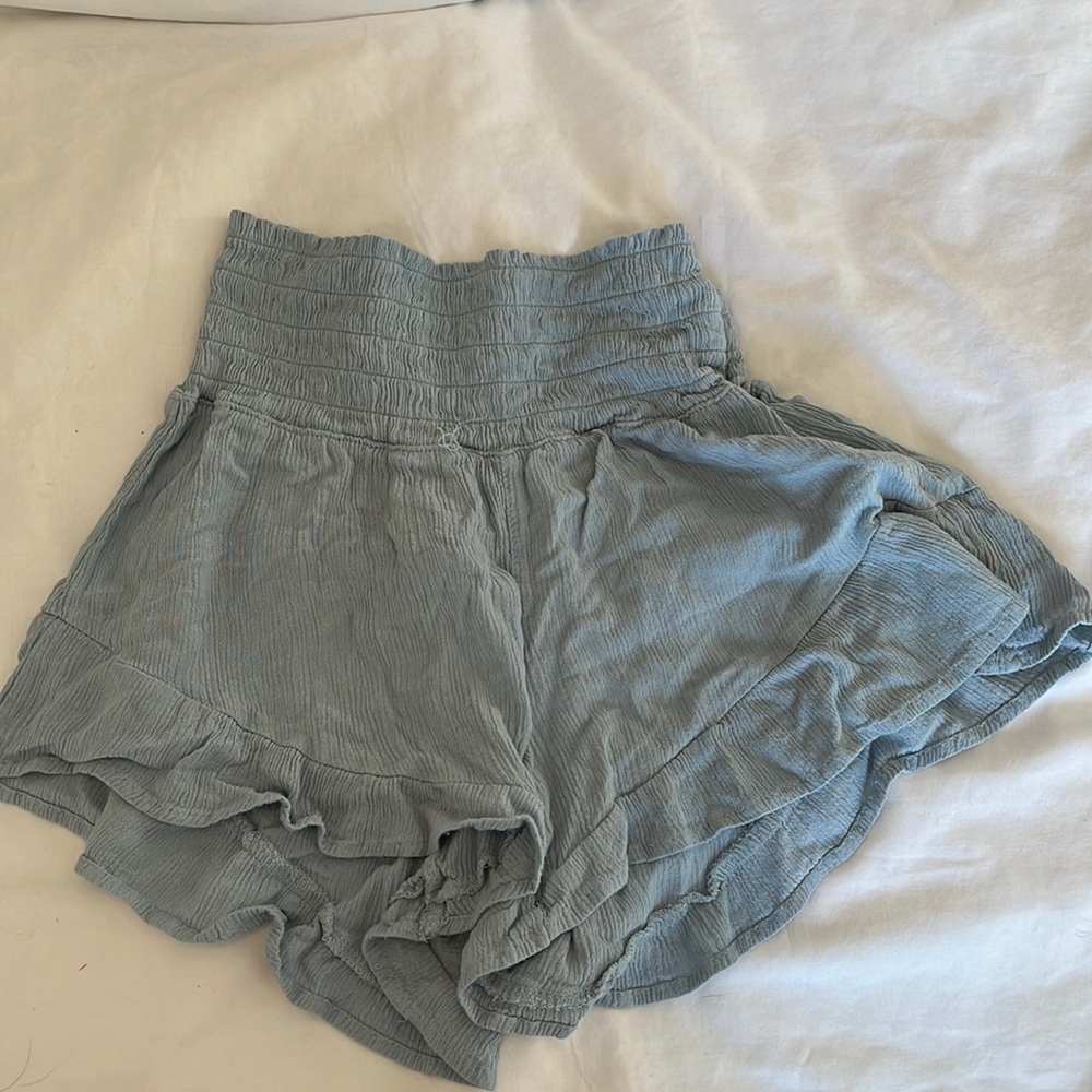 blue flowy shorts